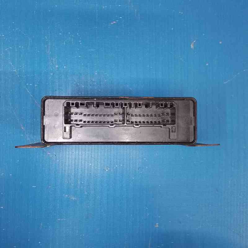 ECU Mitsubishi L300 1860A744