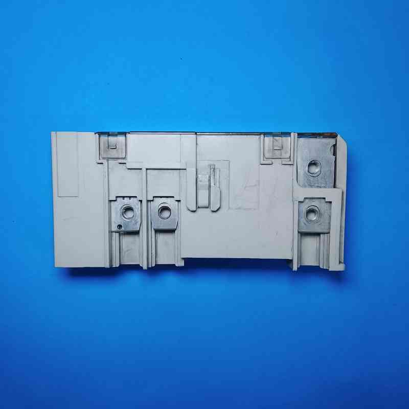 Block Assy, Fusible Link Toyota Fortuner, Hilux, Innova / Kijang 2004 - 2012 82620-71010