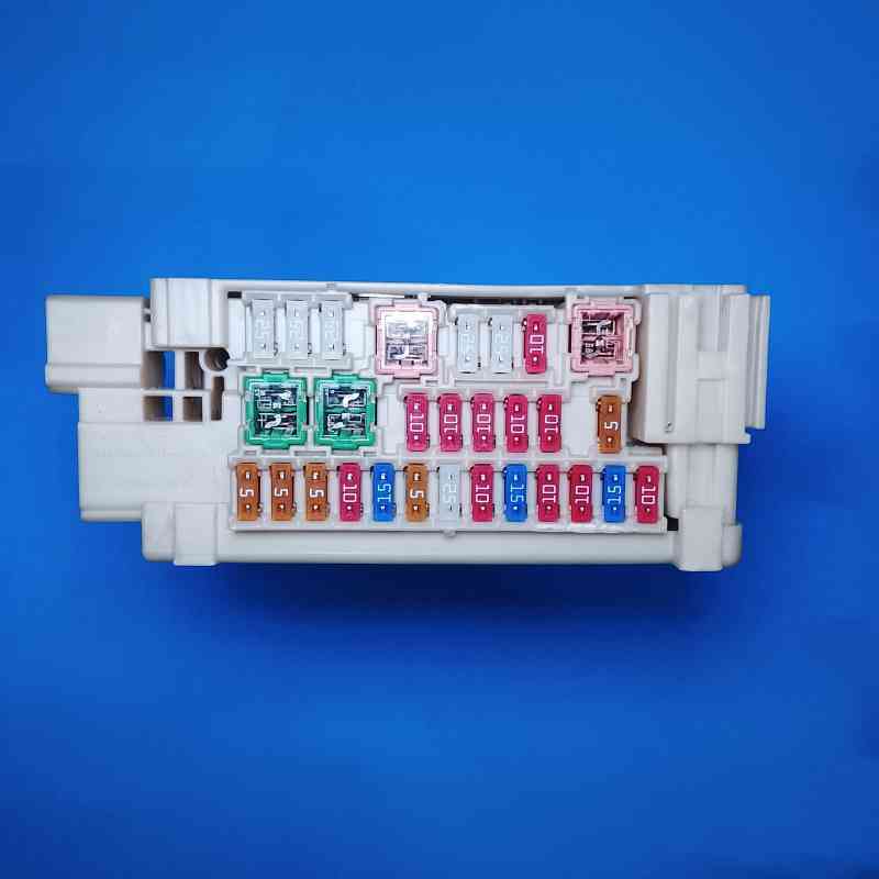 Fuse Box Toyota Fortuner, Innova/Kijang 2016 - 2020 82730-0K771 JA Matic Diesel