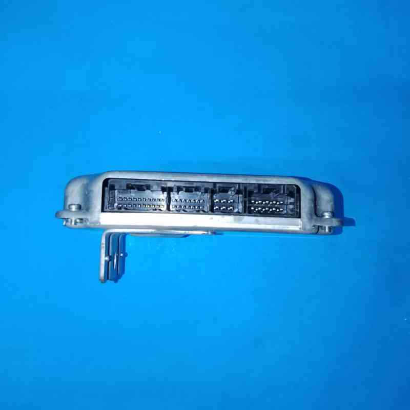 ECU 4X4 WD Toyota Hilux 89533-0K010 01