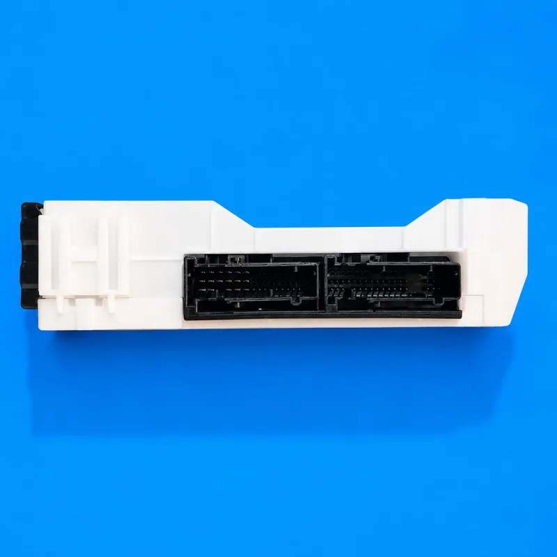 Fuse Box Toyota 82730-V5101 PL