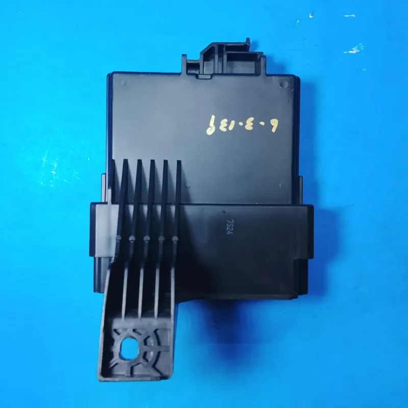 Amplifier AC Toyota Harrier 88650-48790 79