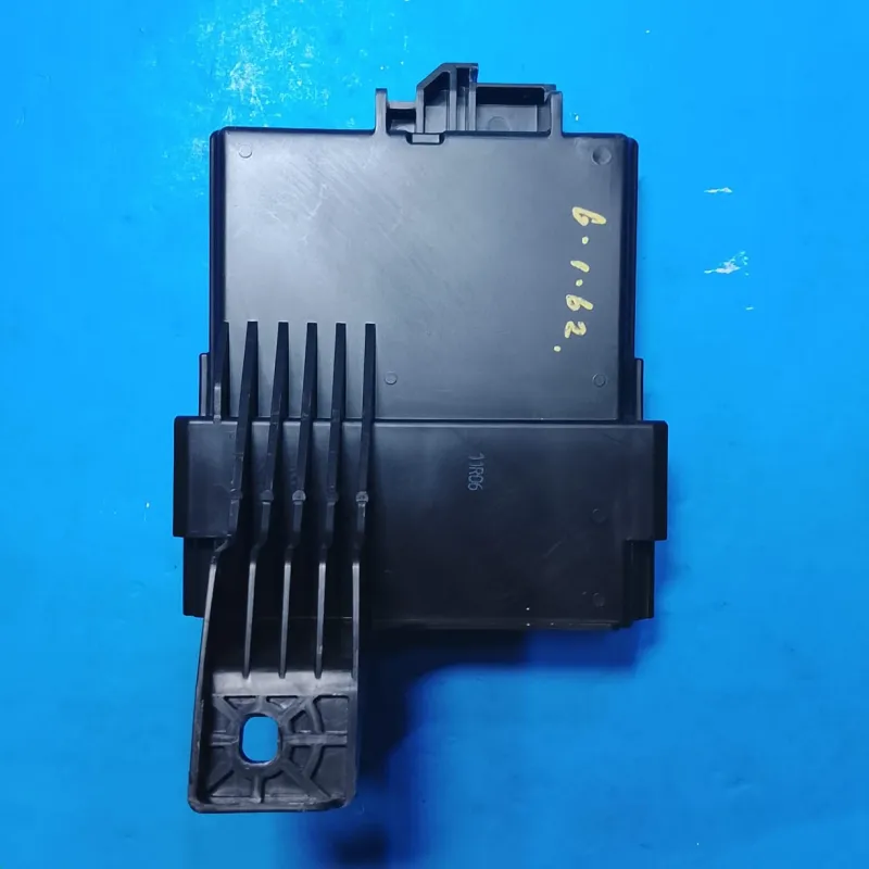 Amplifier AC Toyota Harrier 2014-2017 88650-48800 80 Cvt