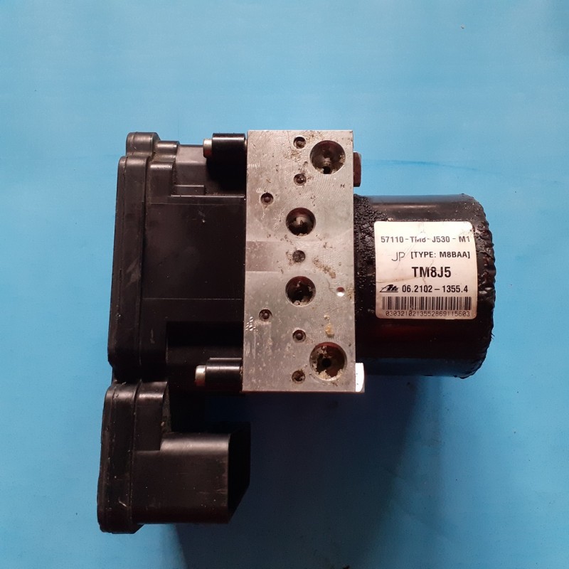 ABS Honda Insight ABS HONDA INSIGHT Part Number : 57110-TM8-7530-M1 2009-2010
