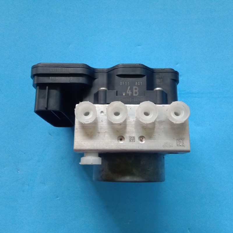 ABS Toyota Rush ABS TOYOTA RUSH Part Number : 44510-B0180 4B