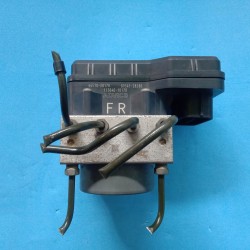 ABS Toyota Voxy  44510-28170 FR