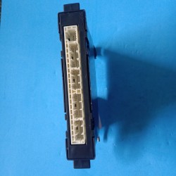 Amplifier AC Toyota Innova Zenix 88650-VT030 AA 2022 Matic Bensin
