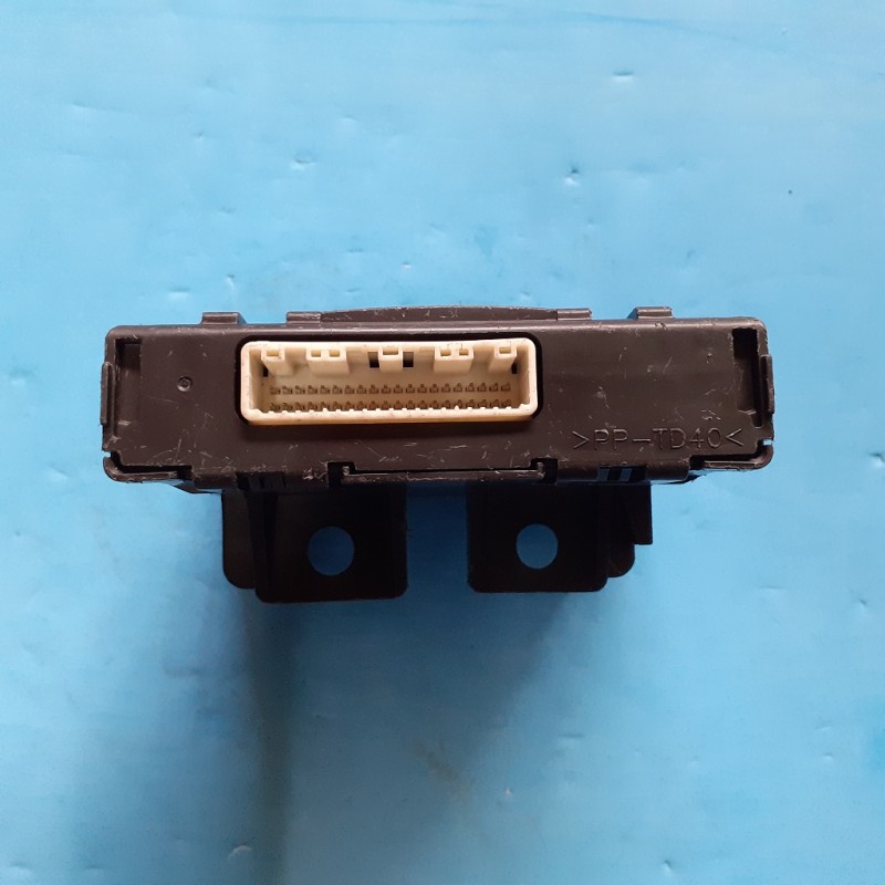AC Amplifier Toyota Yaris, Vios 	88650-0D650 4A 2016-2022 Matic Bensin