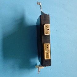 Computer Multiplex Network Toyota Fortuner 89222-71051-DB 2015-2017 Matic
