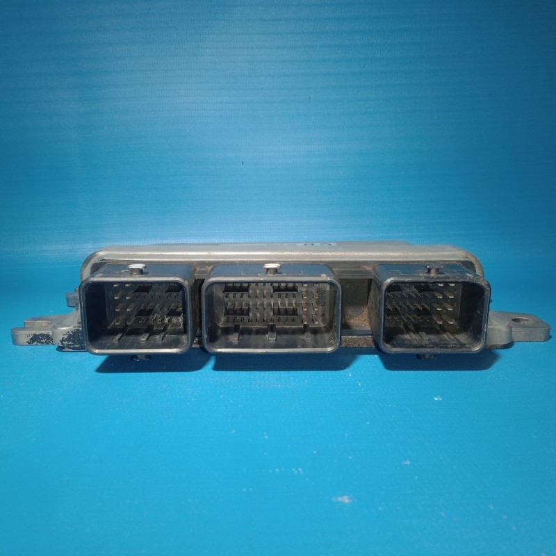 HITACHI ECU Nissan Juke A56-27 T2N 1X26 CD / A56-627