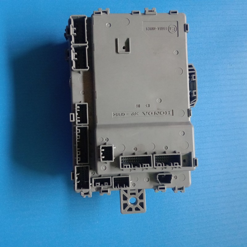 Fuse Box Honda Civic TV8-J020 SG8