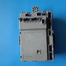 Fuse Box Honda CRV Fuse Box Honda CR-V 2018 38200-T1G-G612 SD2