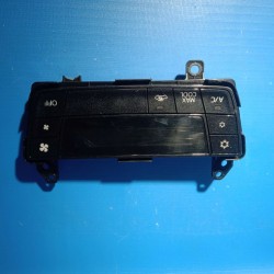 Panel AC Toyota Avanza Daihatsu Xenia 2019 227-2J18 C20 5B