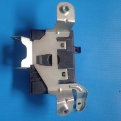 BCM Mazda 2 D08A-67560 8 E D08A 2014 Cvt Bensin