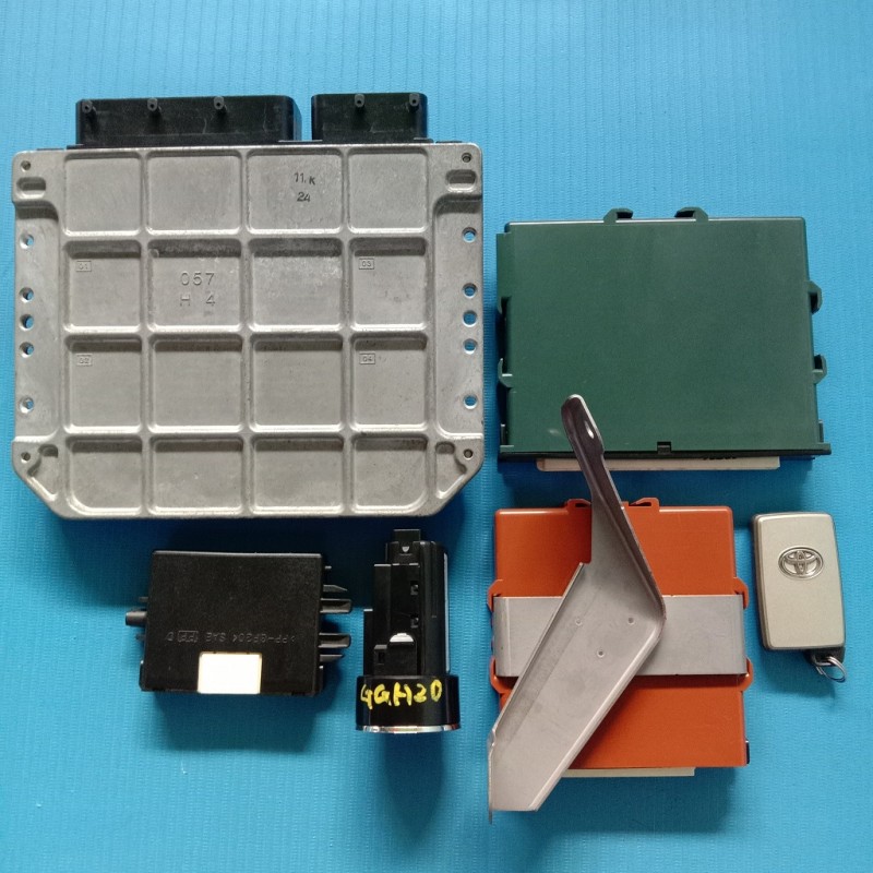 ECM/PCM/ECU Toyota Alphard ECM/PCM/ECU TOYOTA ALPHARD Part Number : 89661-58130 SATU SET 2008