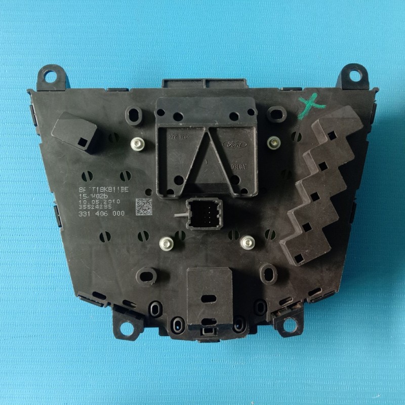 Radio Control Ford RADIO CONTROL FORD FIESTA Part Number :8A6T 18K8 11BE 2010-2013