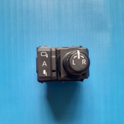 Switch Tombol Saklar Mirror Toyota Avanza/Innova 183910 2016