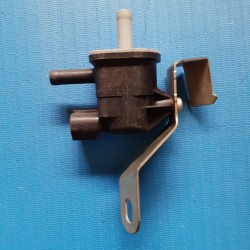 Valve Vacuum Selenoid Toyota Yaris 90910-TC002 2010-2016