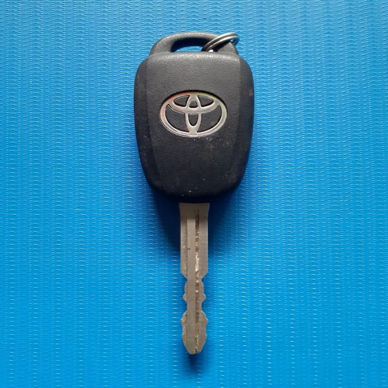 Remote Key Toyota REMOTE KEY TOYOTA YARIS