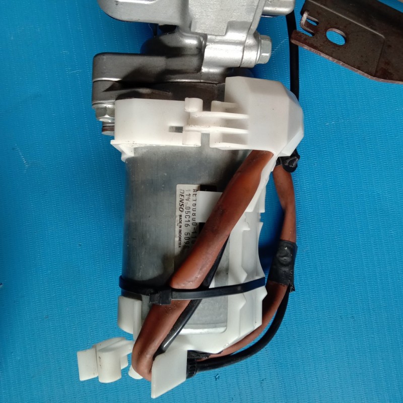 Power Steering Toyota Yaris POWER STEERING TOYOTA YARIS Part Number :AE160800-1101 05C16 5098
