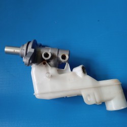 Master Rem Toyota Avanza MASTER REM TOYOTA AVANZA Part Number :8L2714 67369