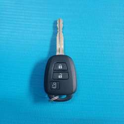 Remote Key Toyota REMOTE KEY TOYOTA SIENTA Part Number :TOMBOL 3