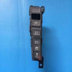 Saklar Switch Parkir Toyota Innova Zenix 272-2T27 D 2022