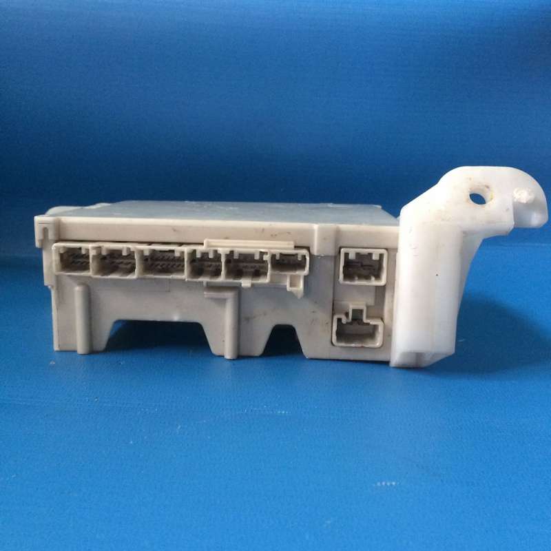Fuse Box Toyota Vios, Limo 2013-2016 82730-0D510-B Manual Bensin