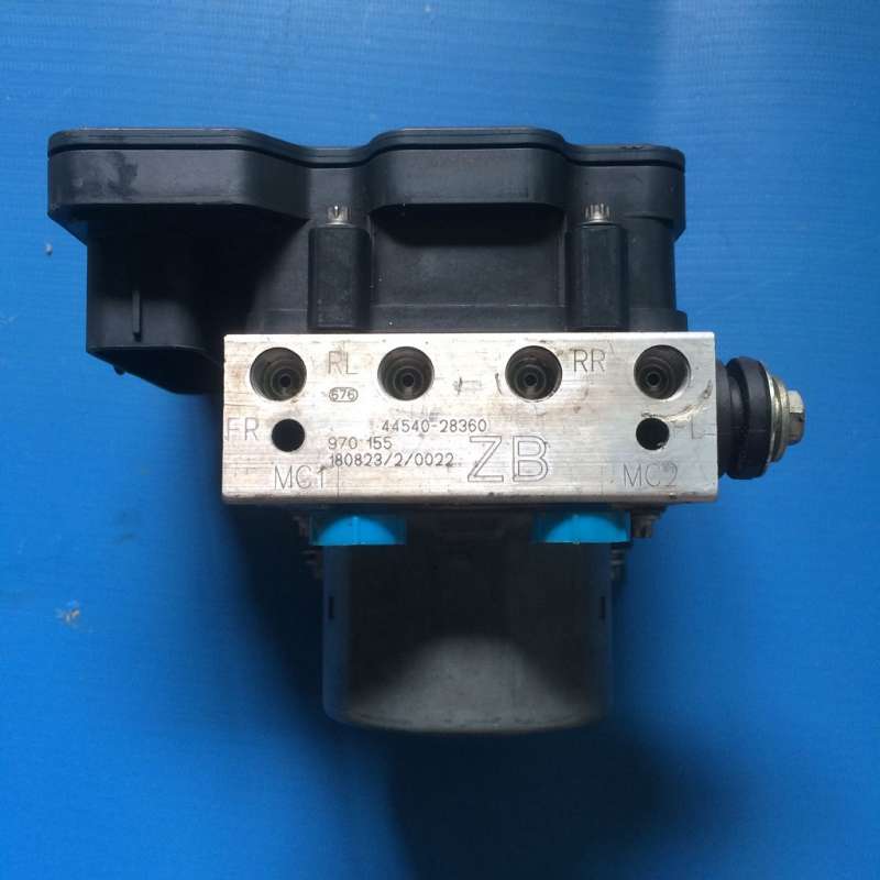 ABS Toyota Agya, Ayla ABS TOYOTA AGYA, AYLA Part Number : 44540-28360 ZB