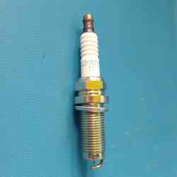 Spark Plug Mitsubishi 1822A086 Mirage, Xpander / Outlander