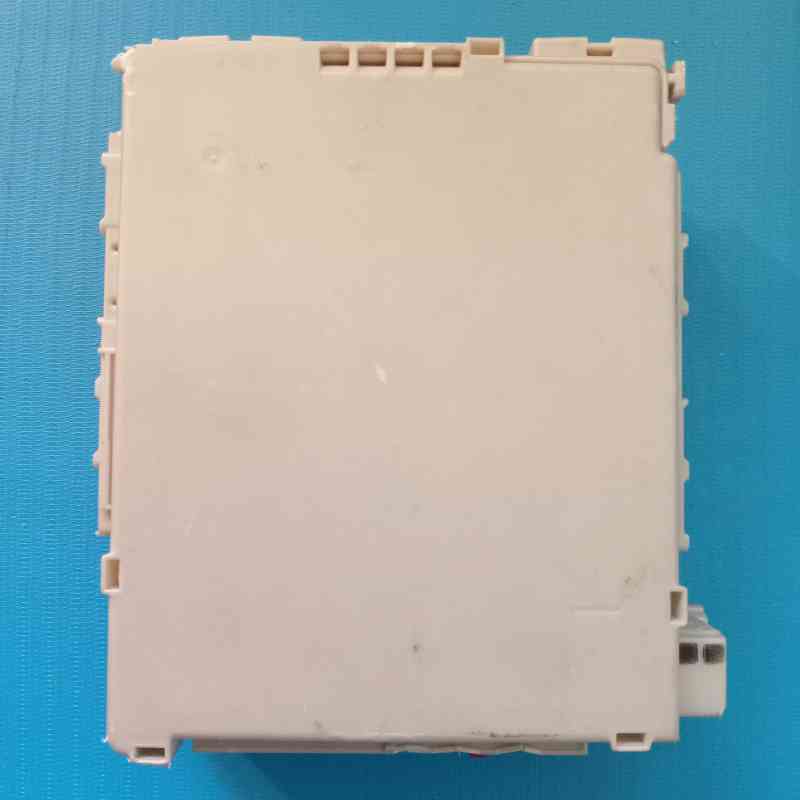 Fuse Box Toyota Innova 82730-0K830 JK 2016 - 2024 Matic Diesel