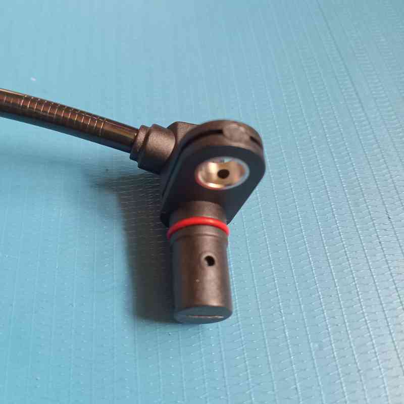 Sensor ABS Depan SENSOR ABS DEPAN KANAN DAN KIRI CAPTIVA Part Number  96626078