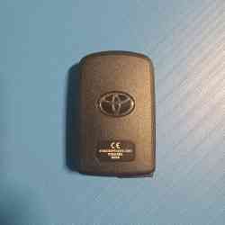 Remote Keyless Toyota Sienta 2016-2019 4 Tombol BH2EW 89904-0D080