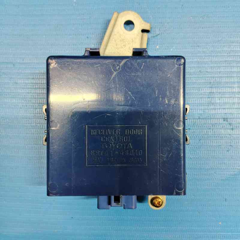 Receiver Door Control Toyota Harrier 89741-48010 1997 - 2003 Matic Bensin