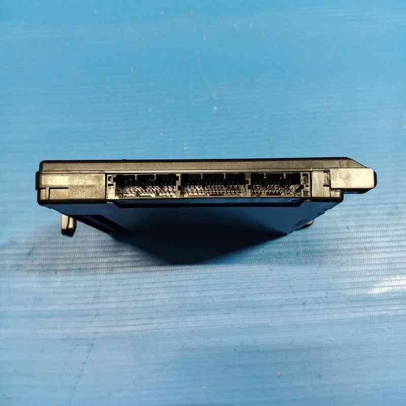 Multiplex Network Body Computer Assembly Toyota Voxy