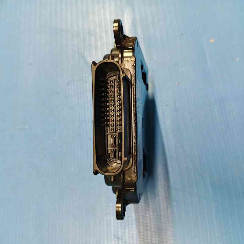 Head lamp Alphard Vellfire Head lamp Alphard Vellfire Part Number : 89908-5810 R1