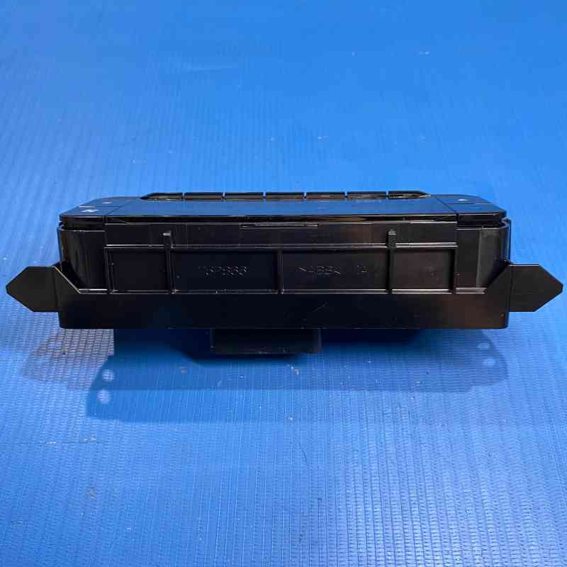 Panel AC Toyota Avanza Daihatsu Xenia 2022 75P866 867-1U19 C59 5P