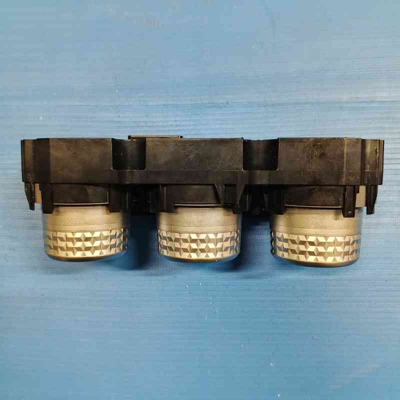 Panel AC Mitsubishi Xpander 7820A759XA/7820B185XA