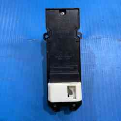 Saklar Switch Power Window Toyota Yaris 2020-2022 84820-0D650 Matic
