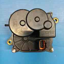 4X4 Actuator Transfer Cash Gear Nissan Xterra, Navara 051100-0070 2004-2015 Manual Matic Bensin