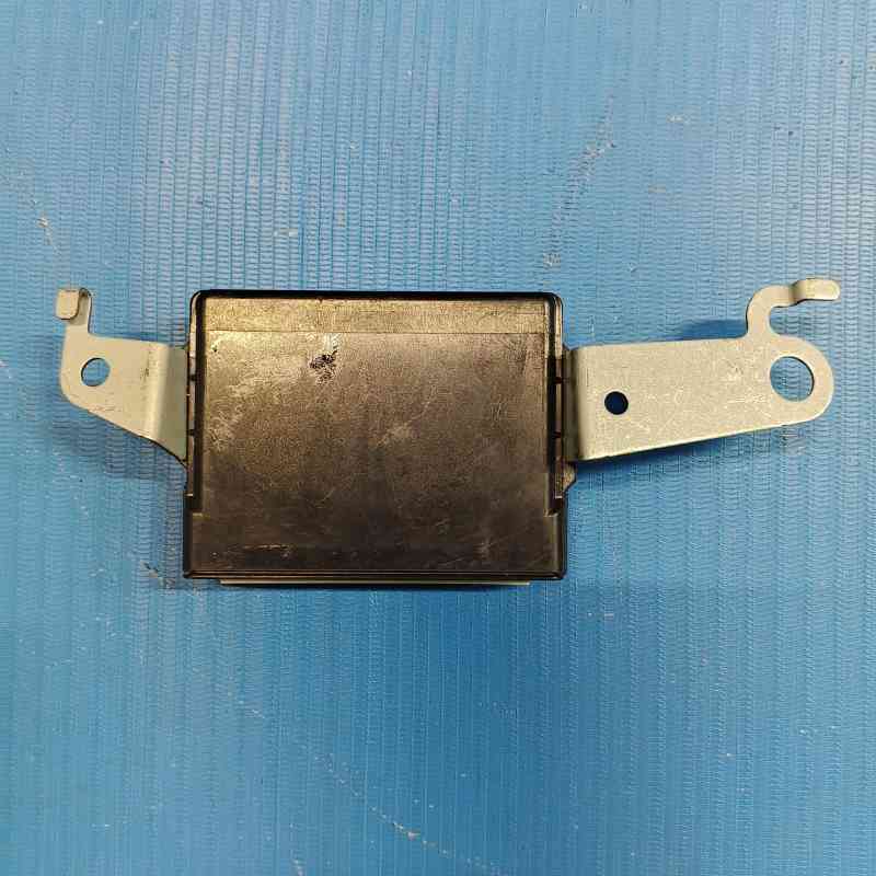 Computer Multiplex Network Door Toyota Hilux, CH-R 89222-10010 DF 2023 Cvt