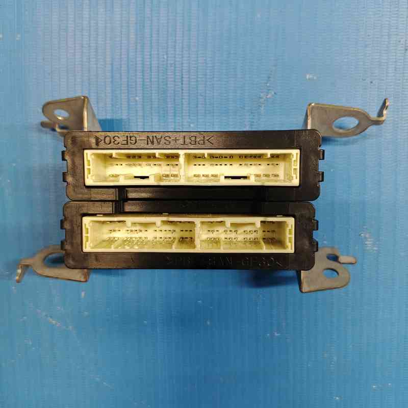 Computer Multiplex Network Door 3B180-71U00 A