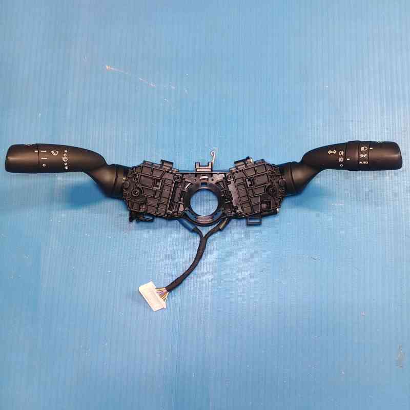 Wiper Saklar Lamp Toyota 84319-VT030 + 84650-VT040 M07 + 84329-VT030 M76