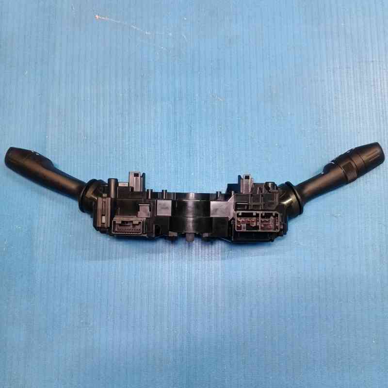 Wiper + Dimer Switch Toyota Fortuner, Innova 84652-0K220 Z81 + 84140-0K380 Z77 2016-2020 Matic