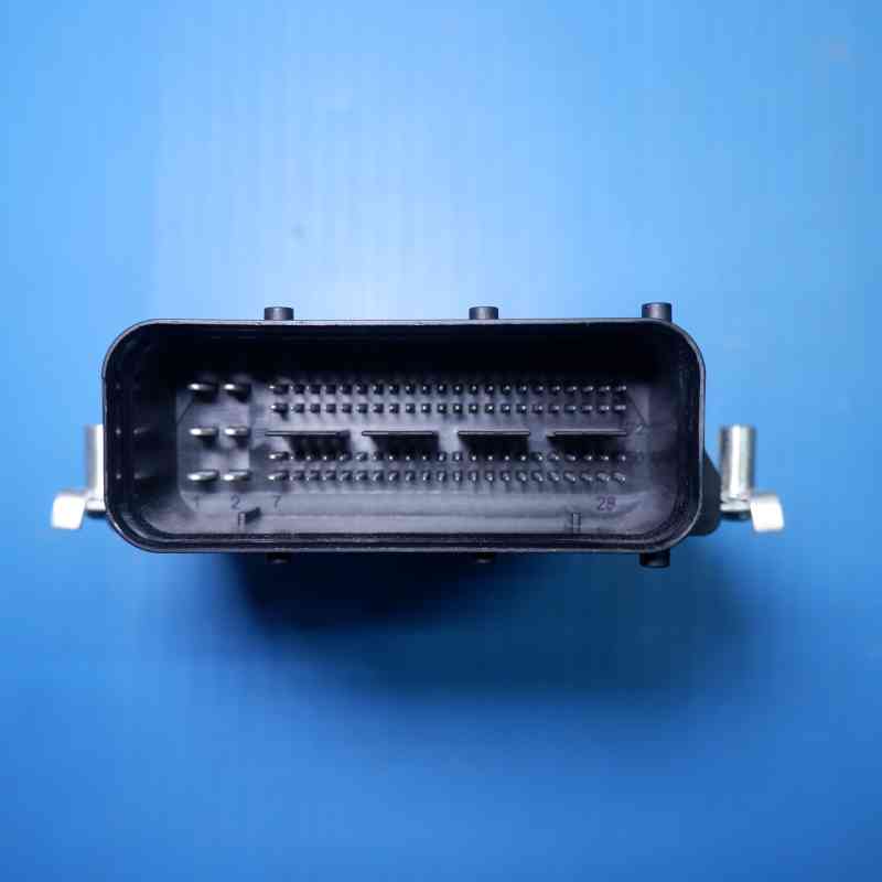 BOSCH ECU HYUNDAI GRAND AVEGA 2011-2016 39117-2B700 E14A / 9001090311KE ME17.9.11 MANUAL