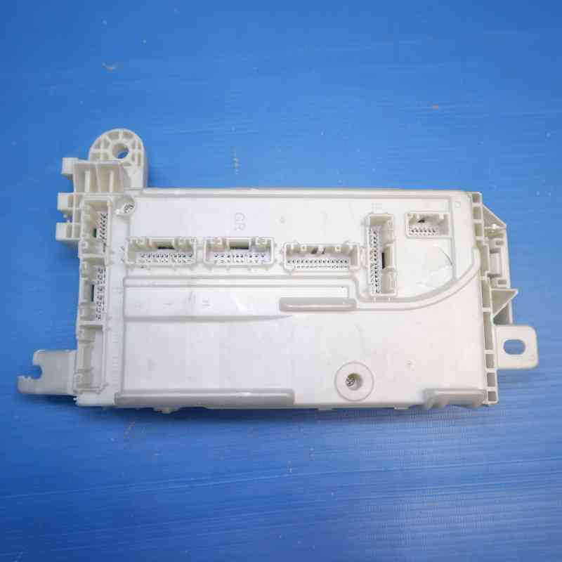 Fuse Box Toyota Avanza 2022-2023 82600-BZJ20 5-M Matic Bensin