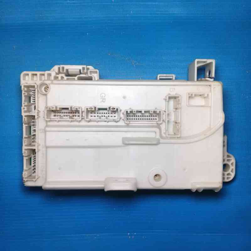 Fuse Box Daihatsu Gran Max 2023 82600-BZB72 7-R