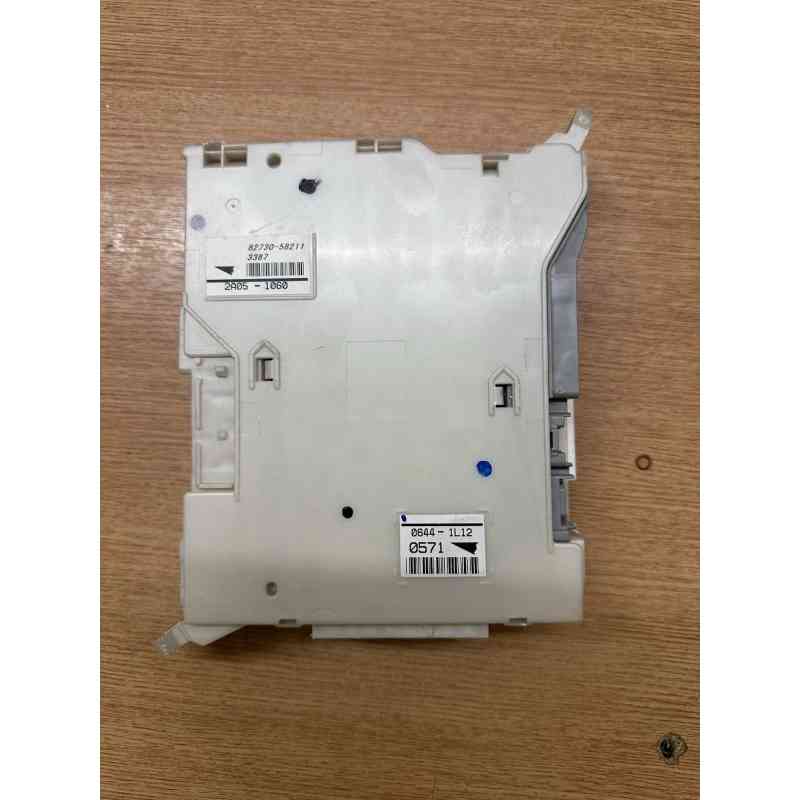 Fuse Box Toyota Alphard/Vellfire 2008 82730-58211