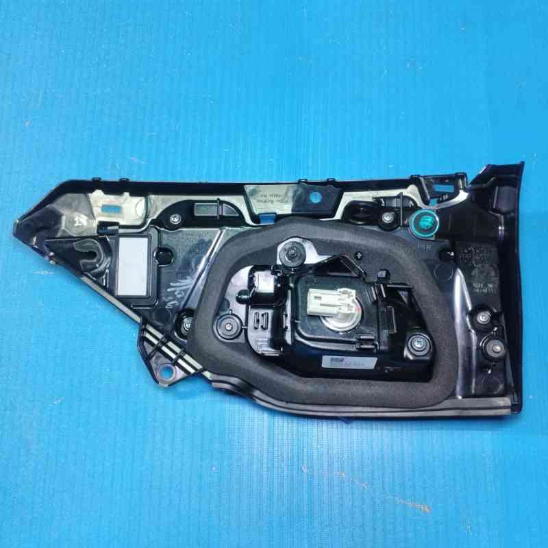 Toyota Innova/Kijang Stop Lamp Belakang LH 2022 81590-VT010 CVT Bensin