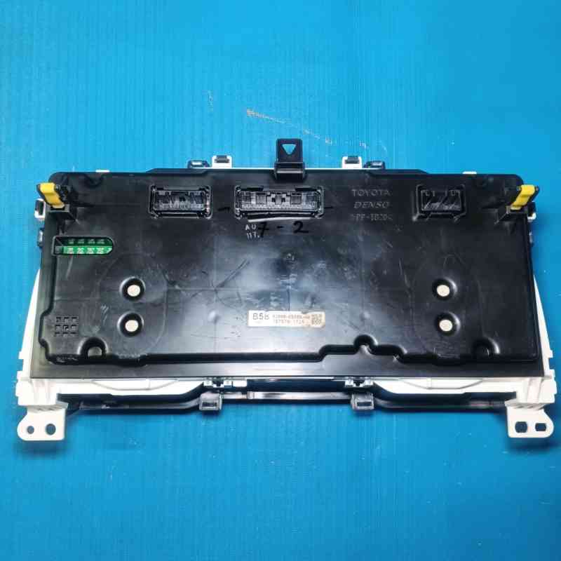 Speedometer Toyota Innova / Kijang (mica broke) 2015 - 2017 83800-FB580-00 B58 Matic Gasoline